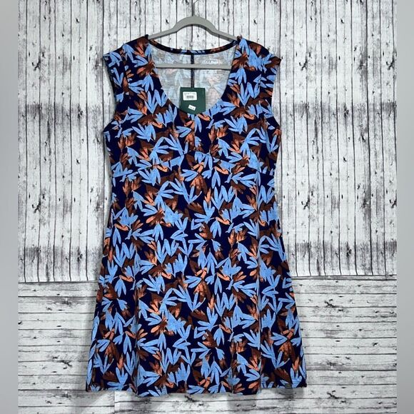 L.L. Bean Beech Point Knit Dress - Picture 1 of 9